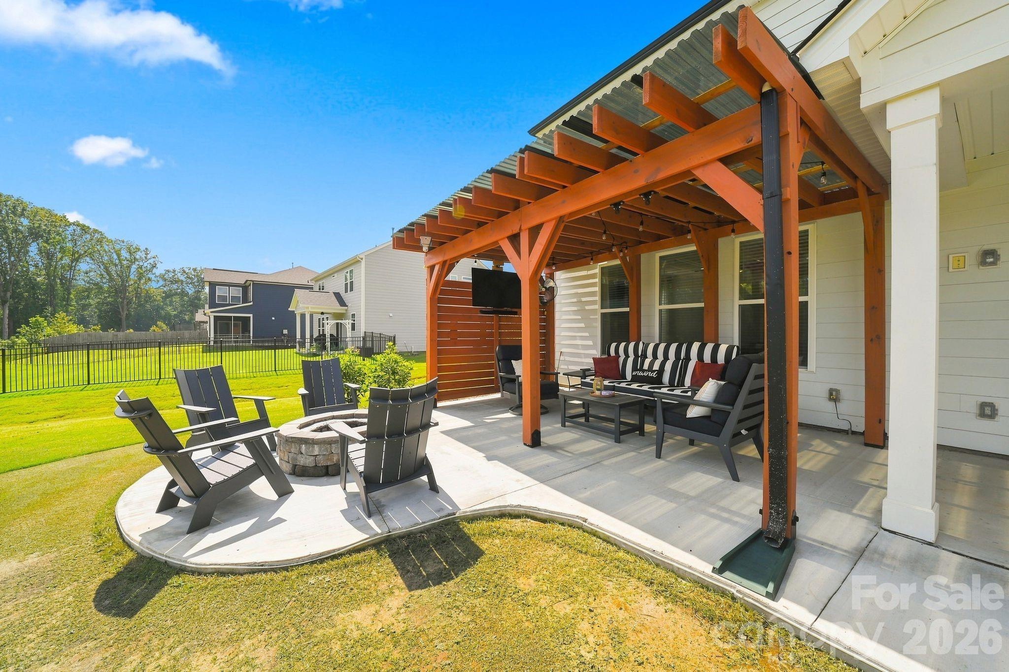1533 Cedar Tree Drive — Belmont