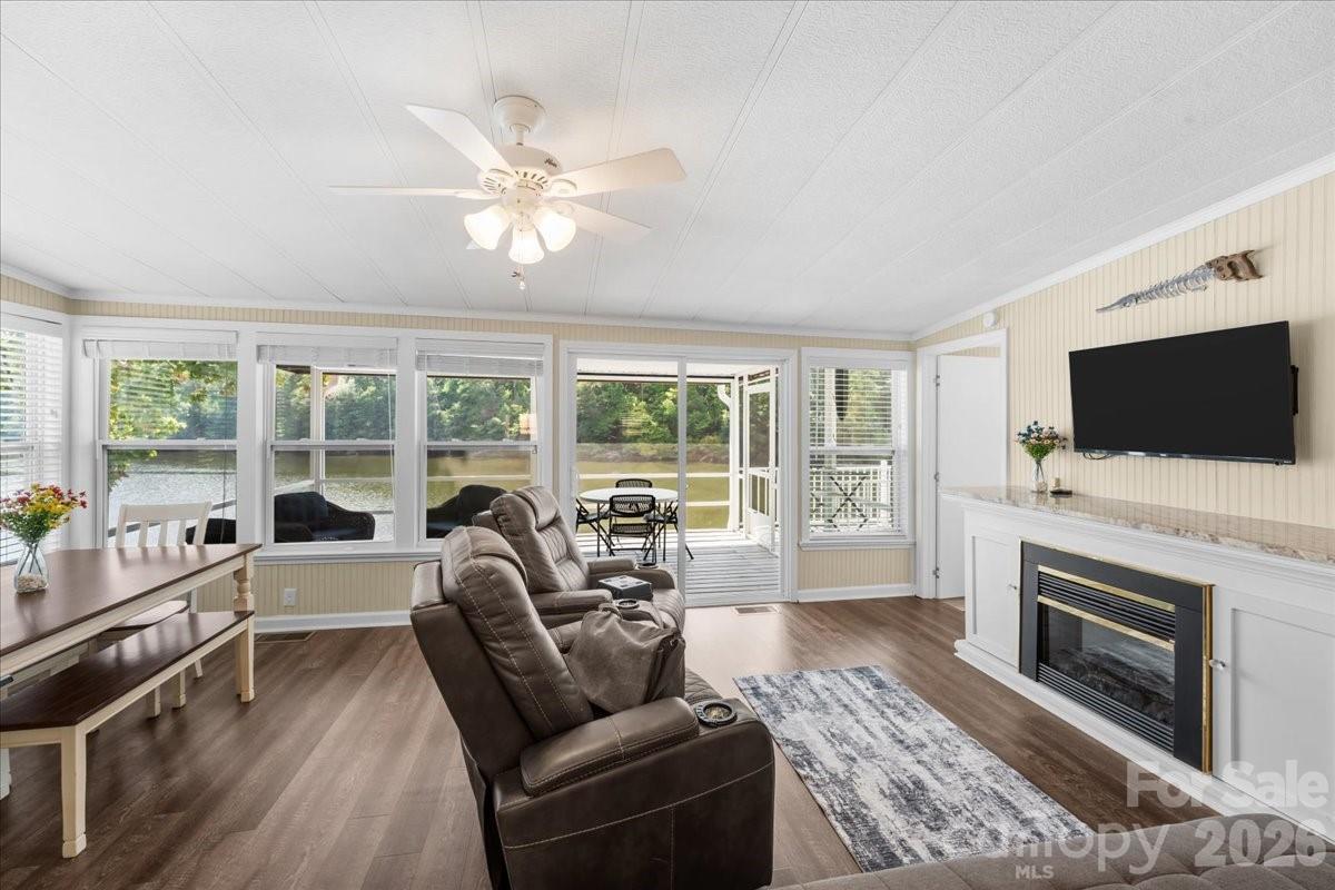 113 Clubhouse Drive Extension — New London