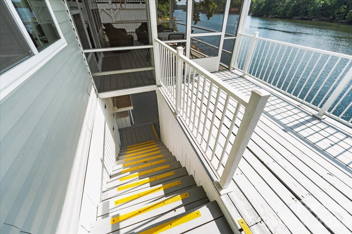 113 Clubhouse Drive Extension — New London