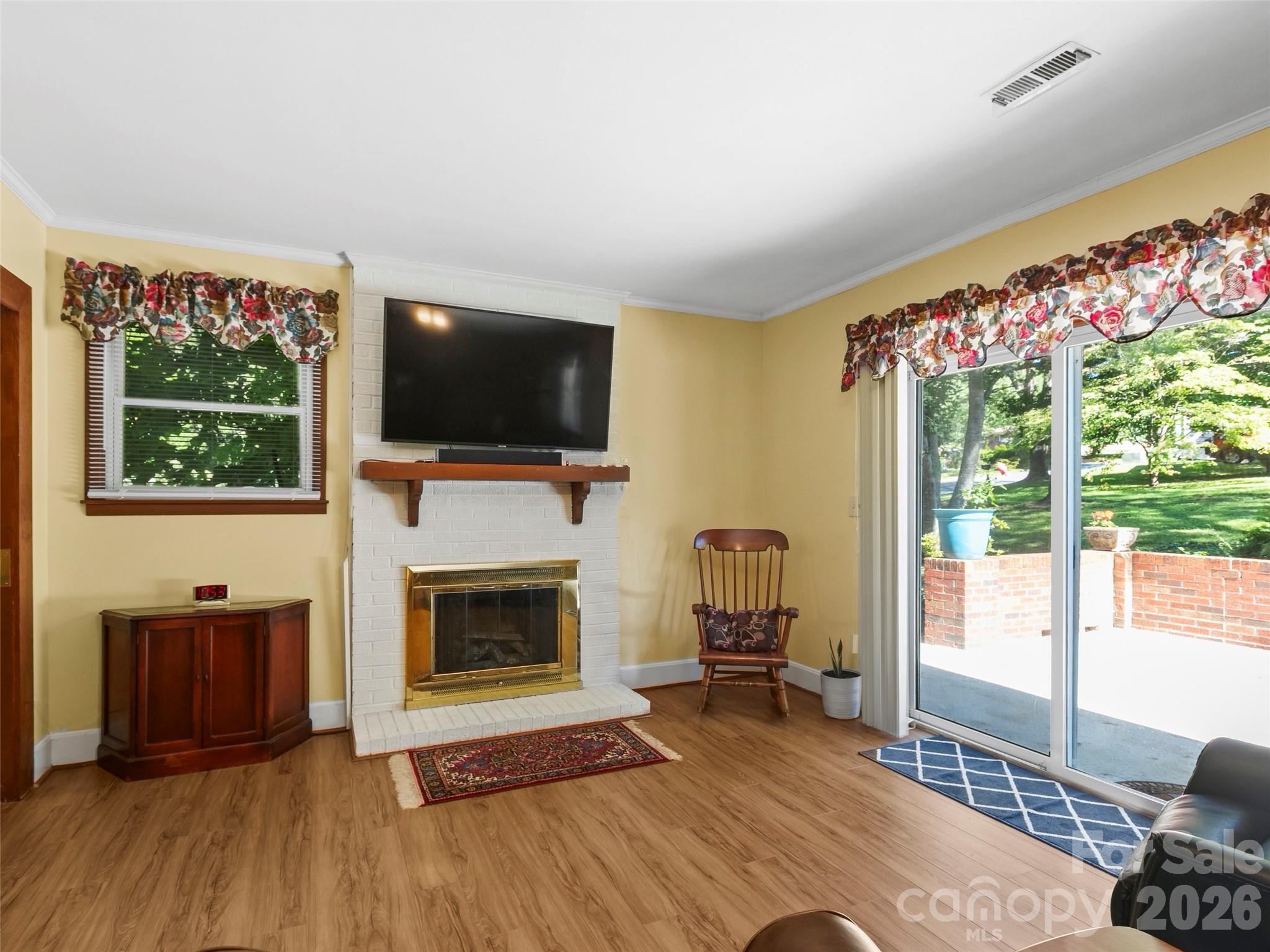 101 Castlerock Drive — Asheville