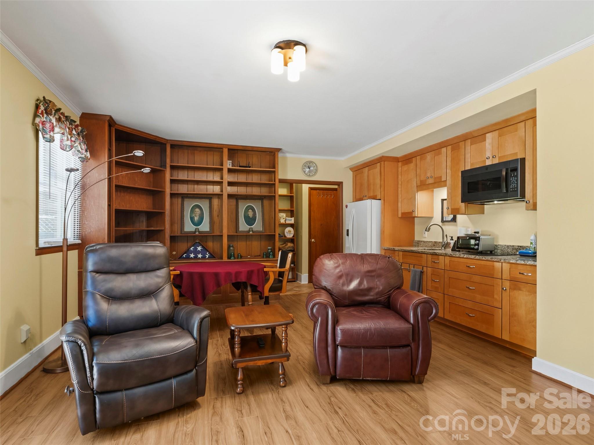 101 Castlerock Drive — Asheville