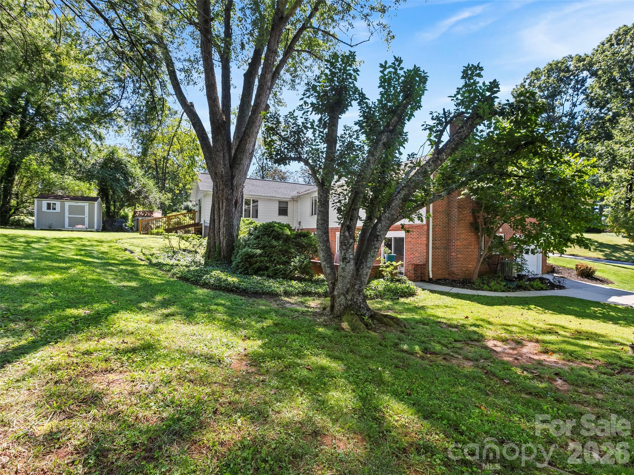 101 Castlerock Drive — Asheville