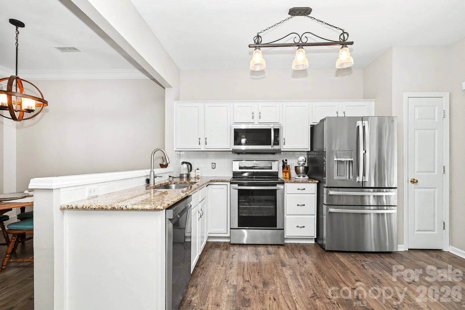 6614 Beverly Springs Drive — Charlotte
