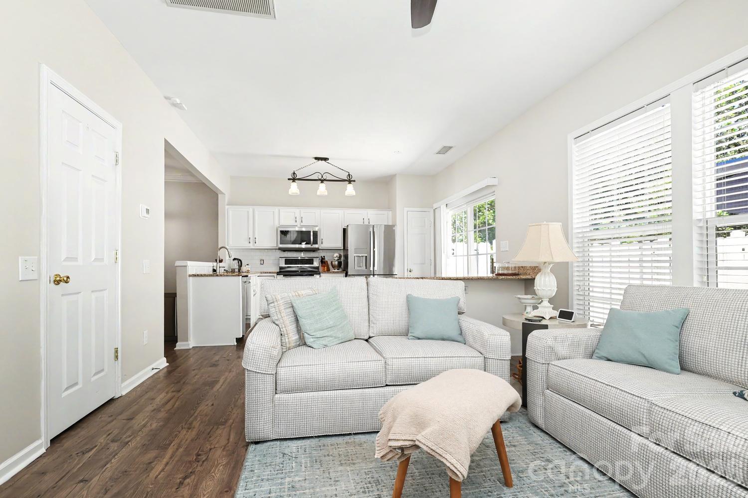 6614 Beverly Springs Drive — Charlotte