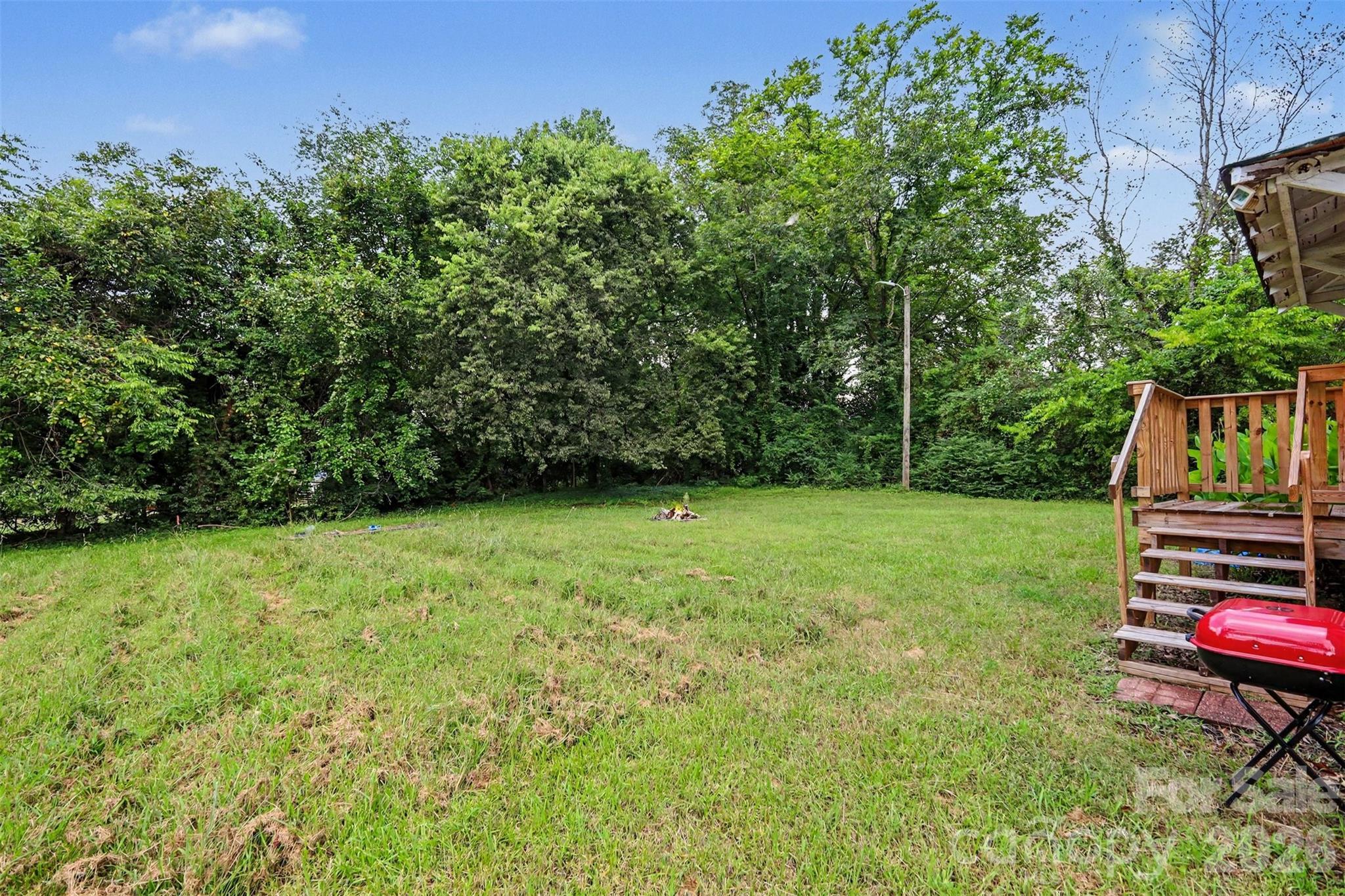 126 E Division Avenue — East Spencer
