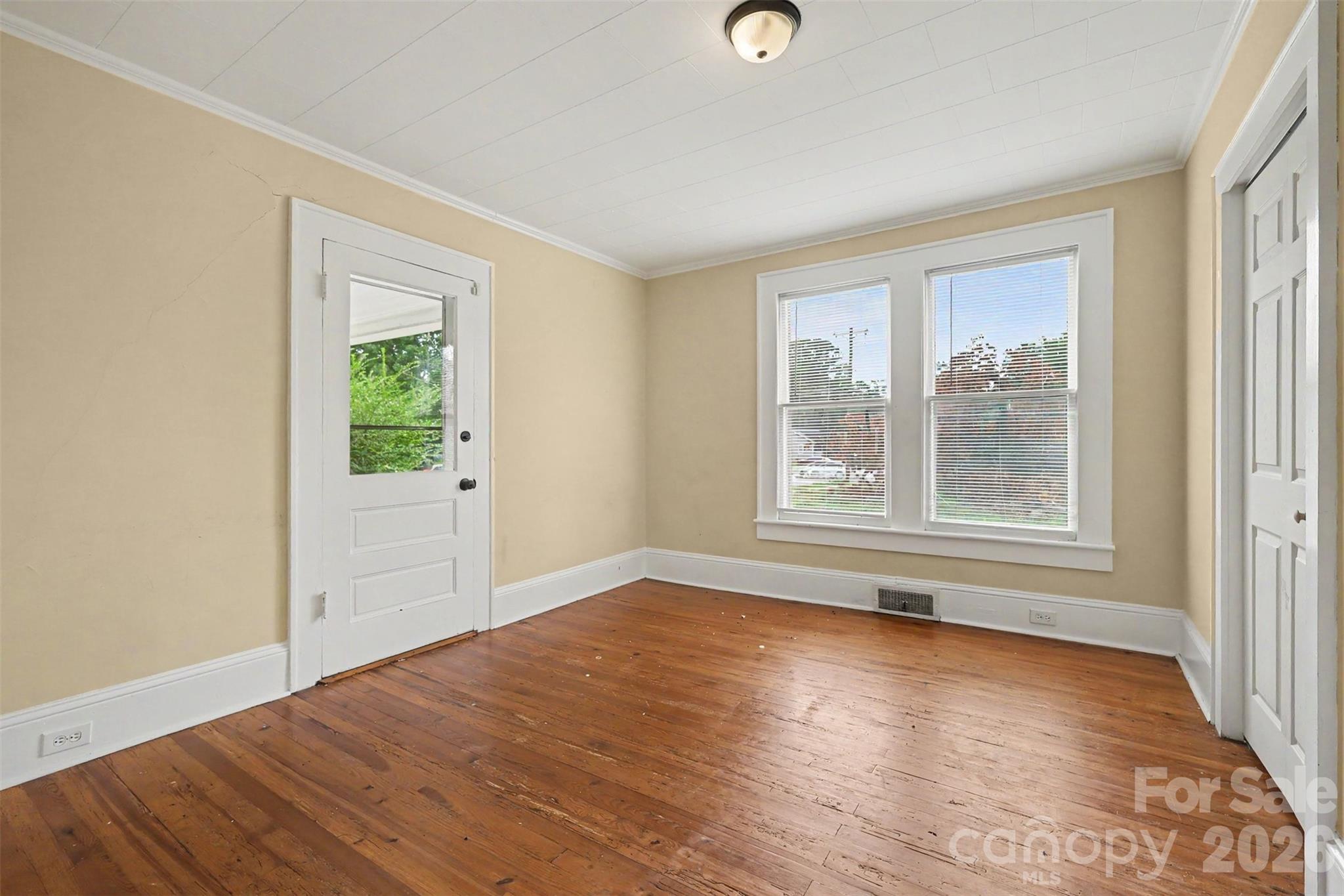 126 E Division Avenue — East Spencer
