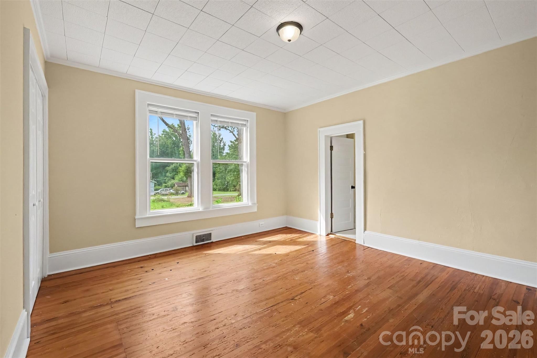 126 E Division Avenue — East Spencer