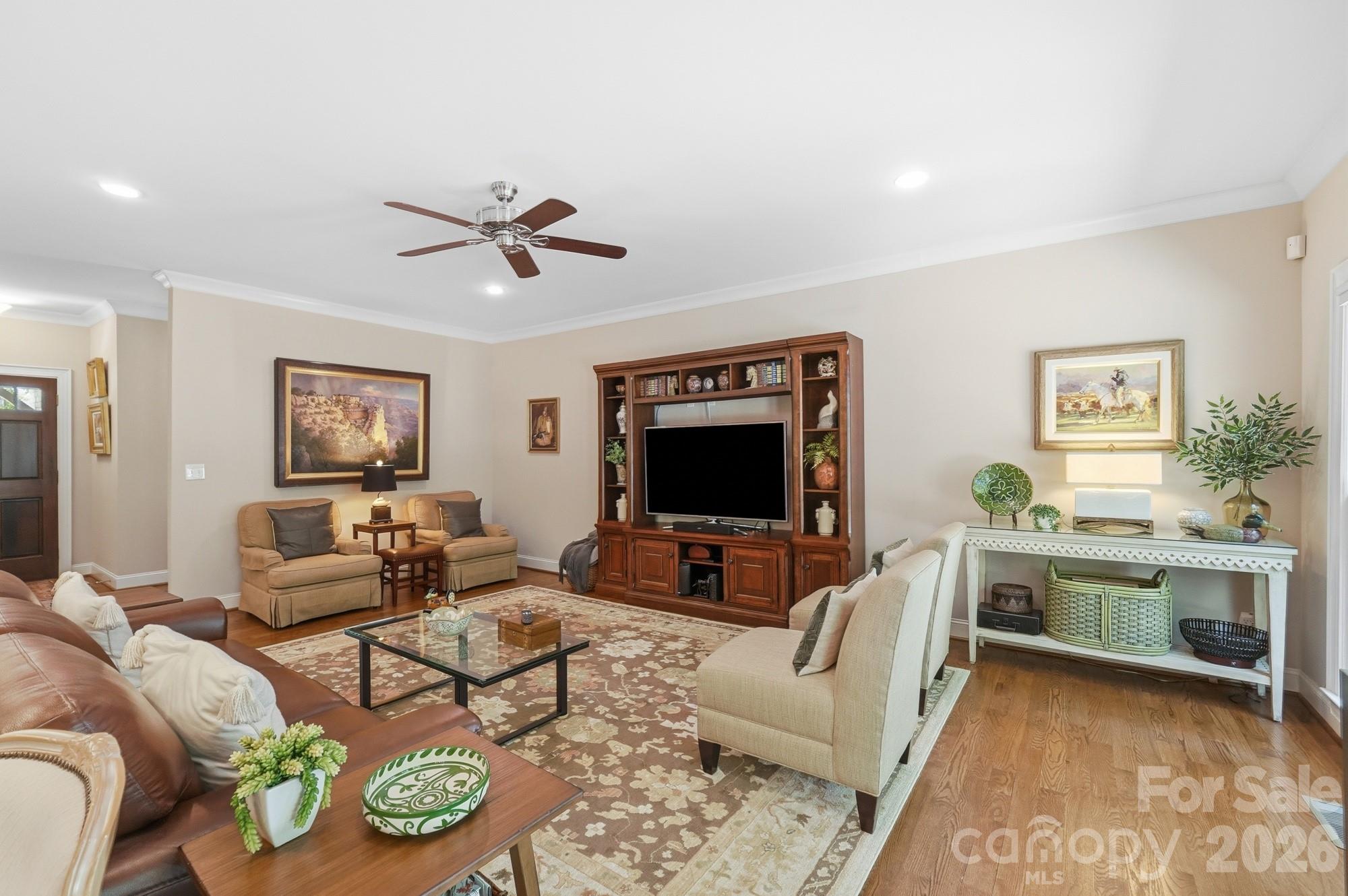 800 Jefferson Drive — Charlotte