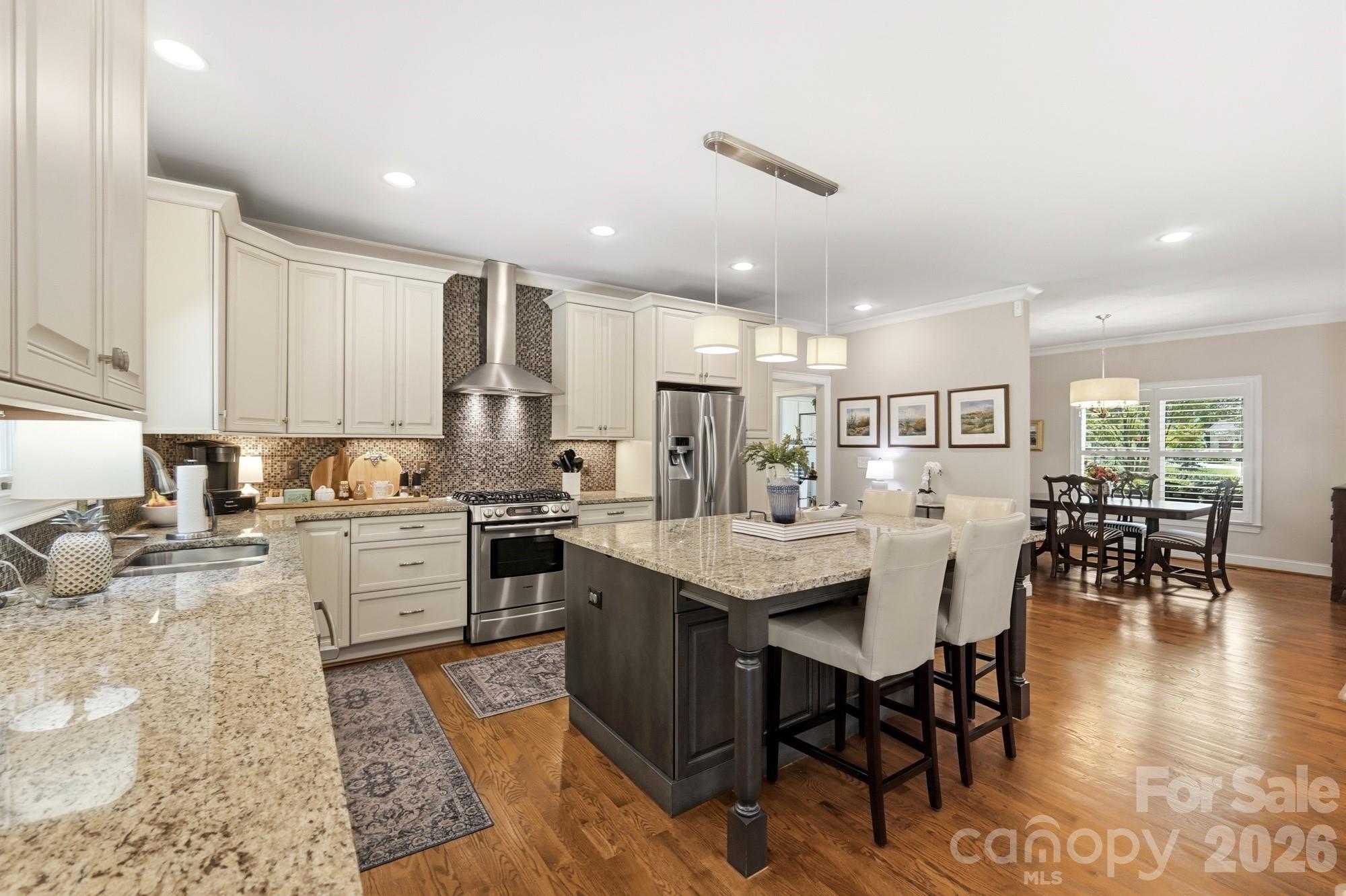 800 Jefferson Drive — Charlotte