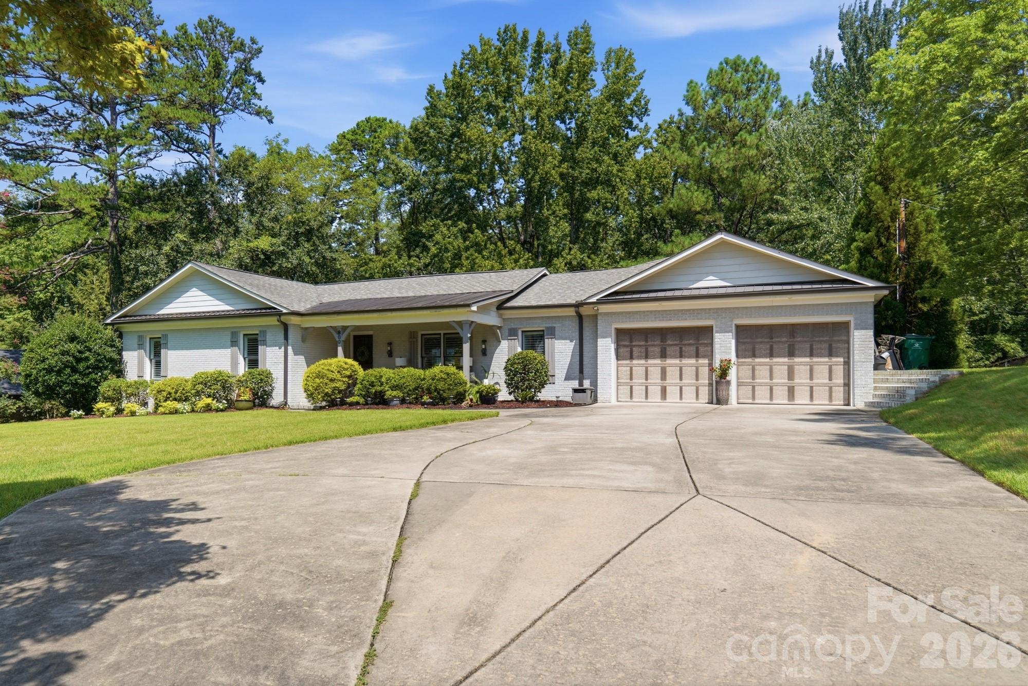 800 Jefferson Drive — Charlotte