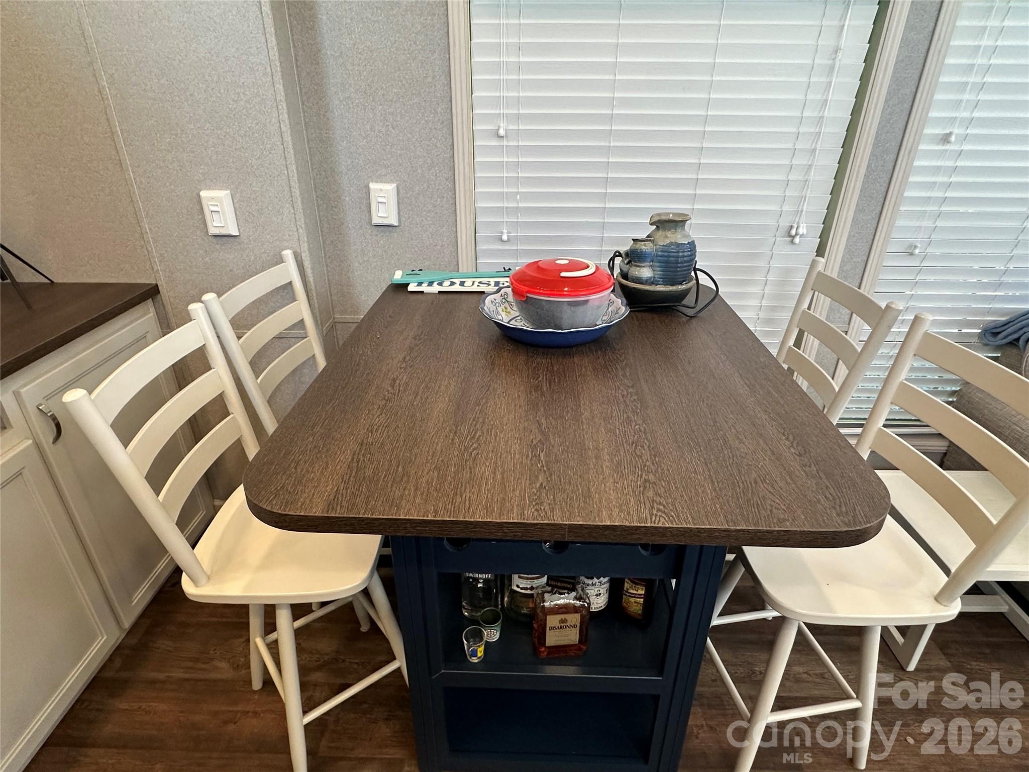 160 Grand View Drive — New London