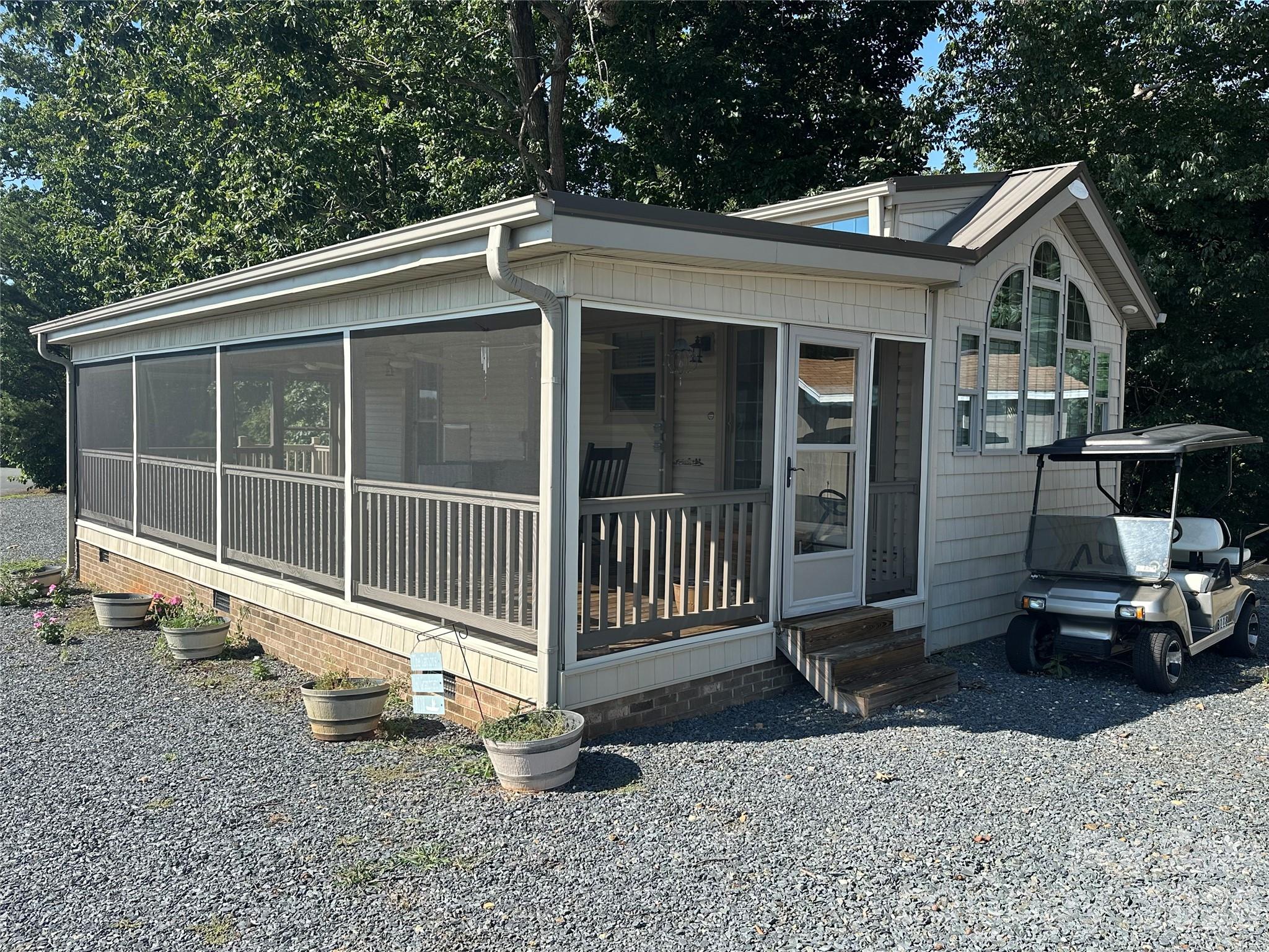 160 Grand View Drive — New London