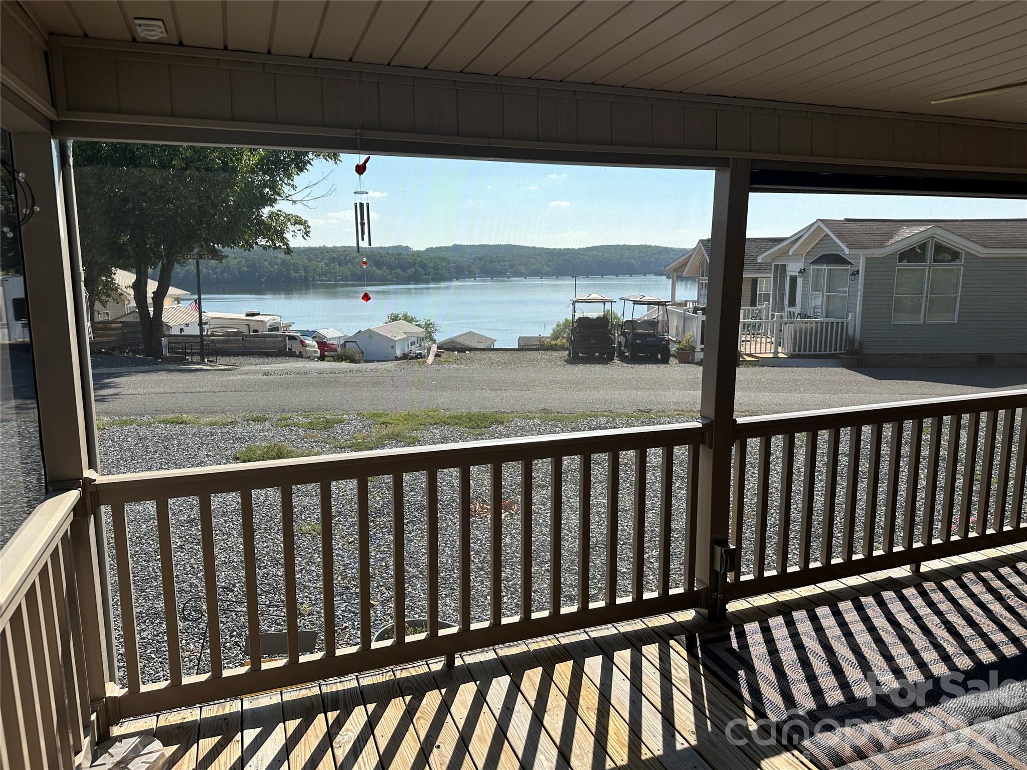 160 Grand View Drive — New London