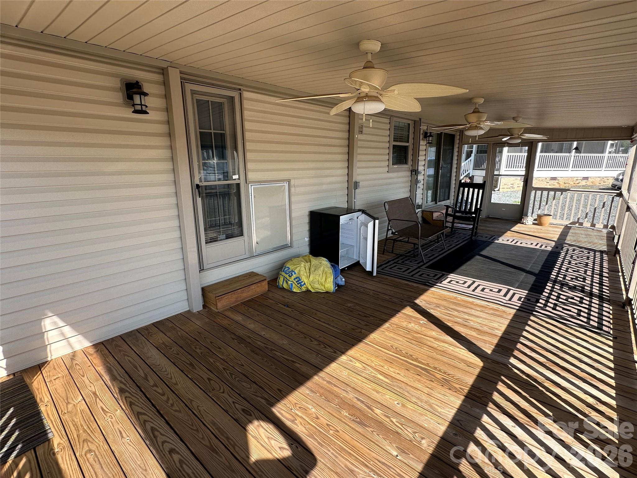160 Grand View Drive — New London