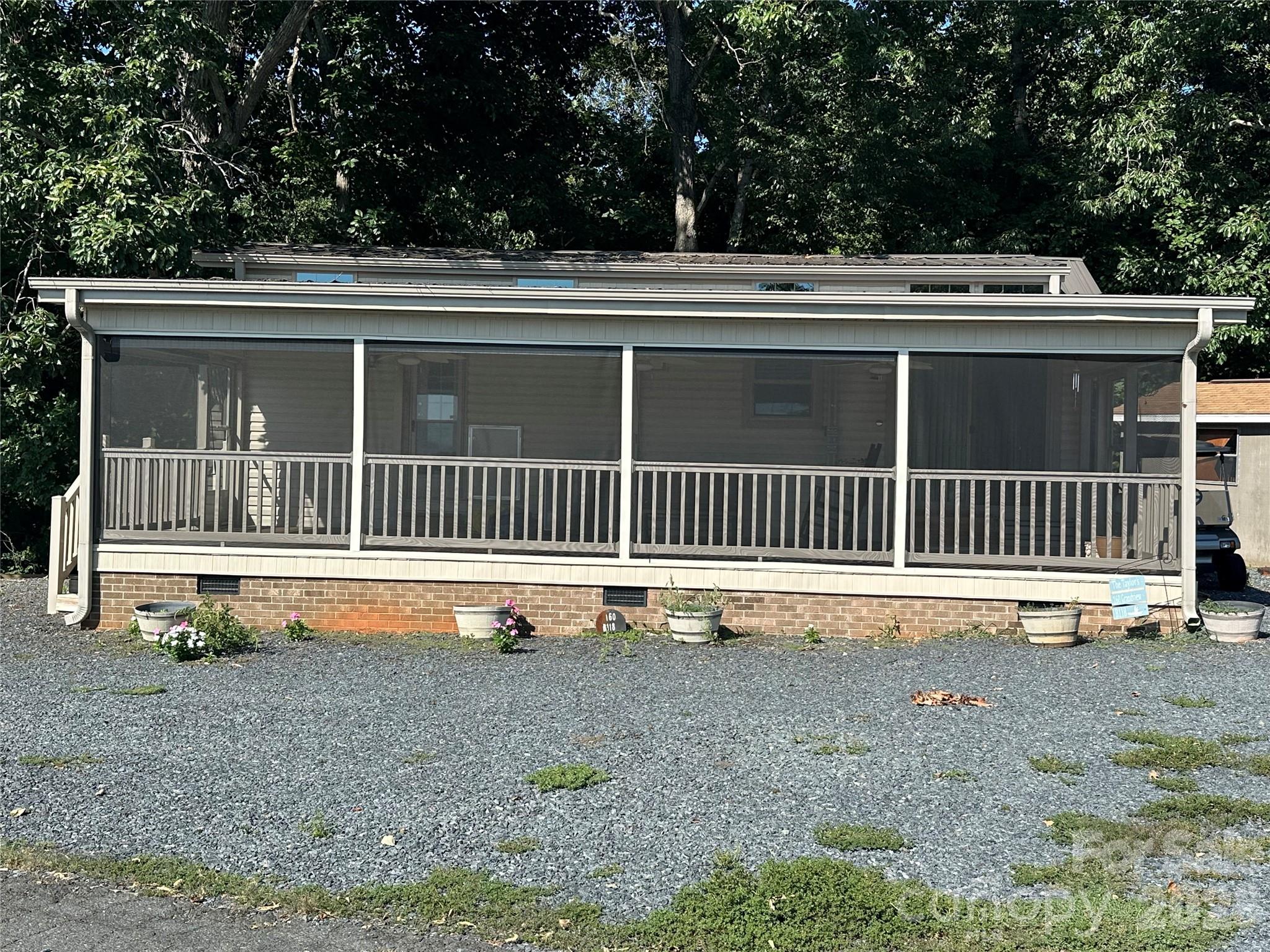 160 Grand View Drive — New London