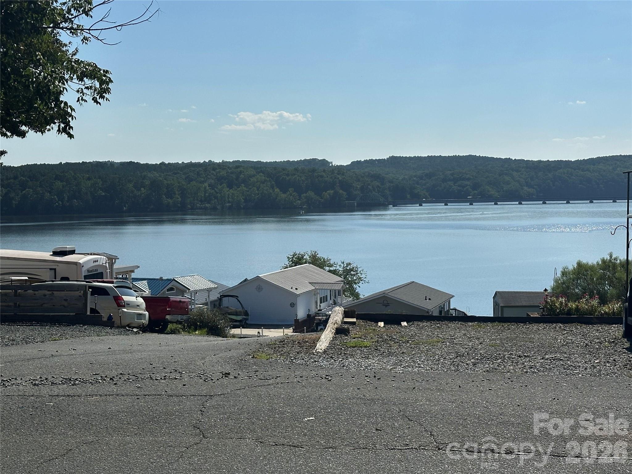 160 Grand View Drive — New London