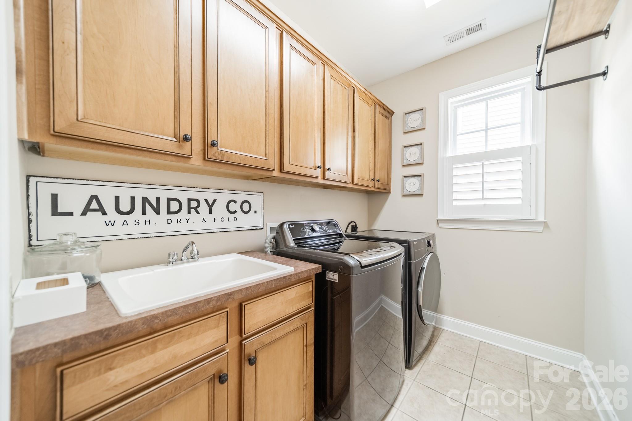 9428 Ardrey Woods Drive — Charlotte