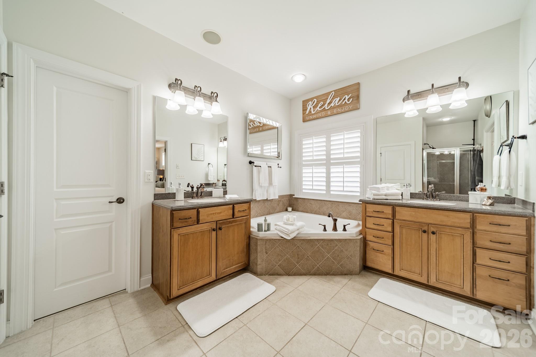 9428 Ardrey Woods Drive — Charlotte