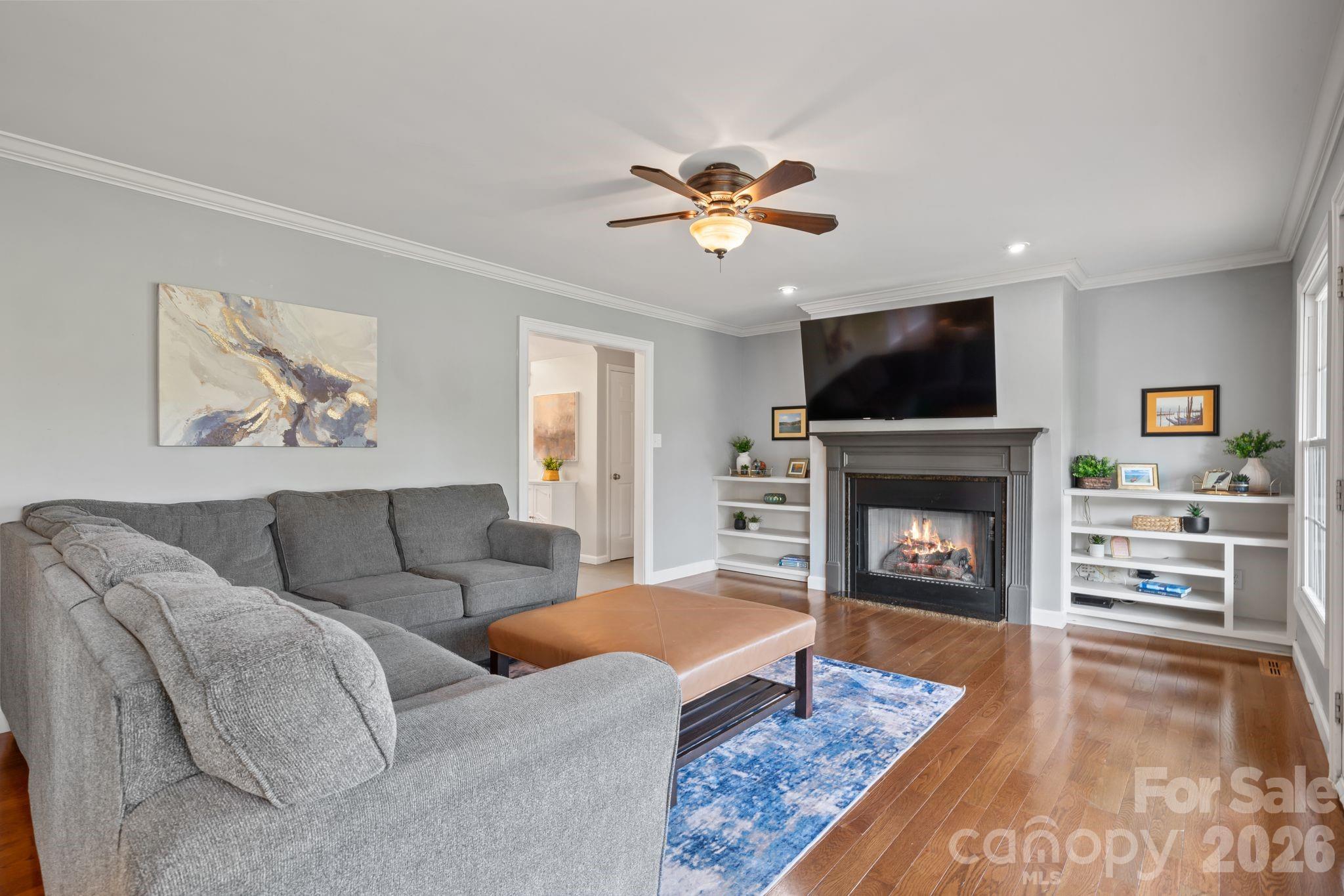 2593 Birdie Lane NE — Conover