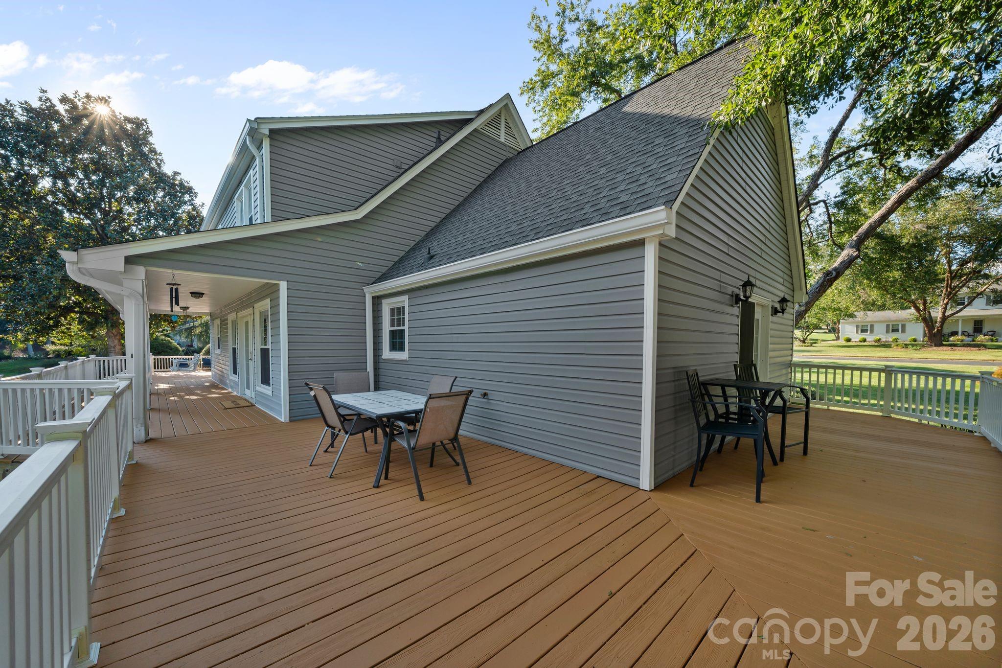 2593 Birdie Lane NE — Conover