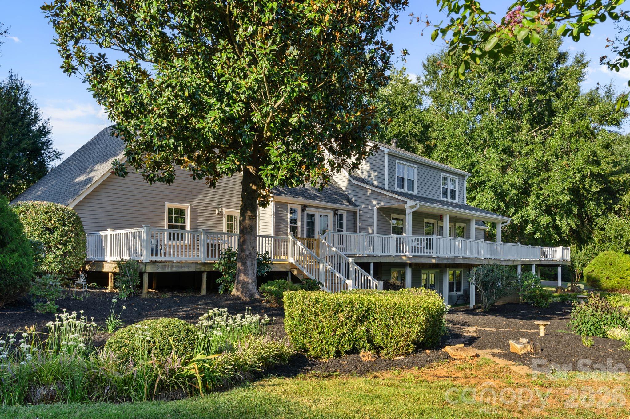 2593 Birdie Lane NE — Conover