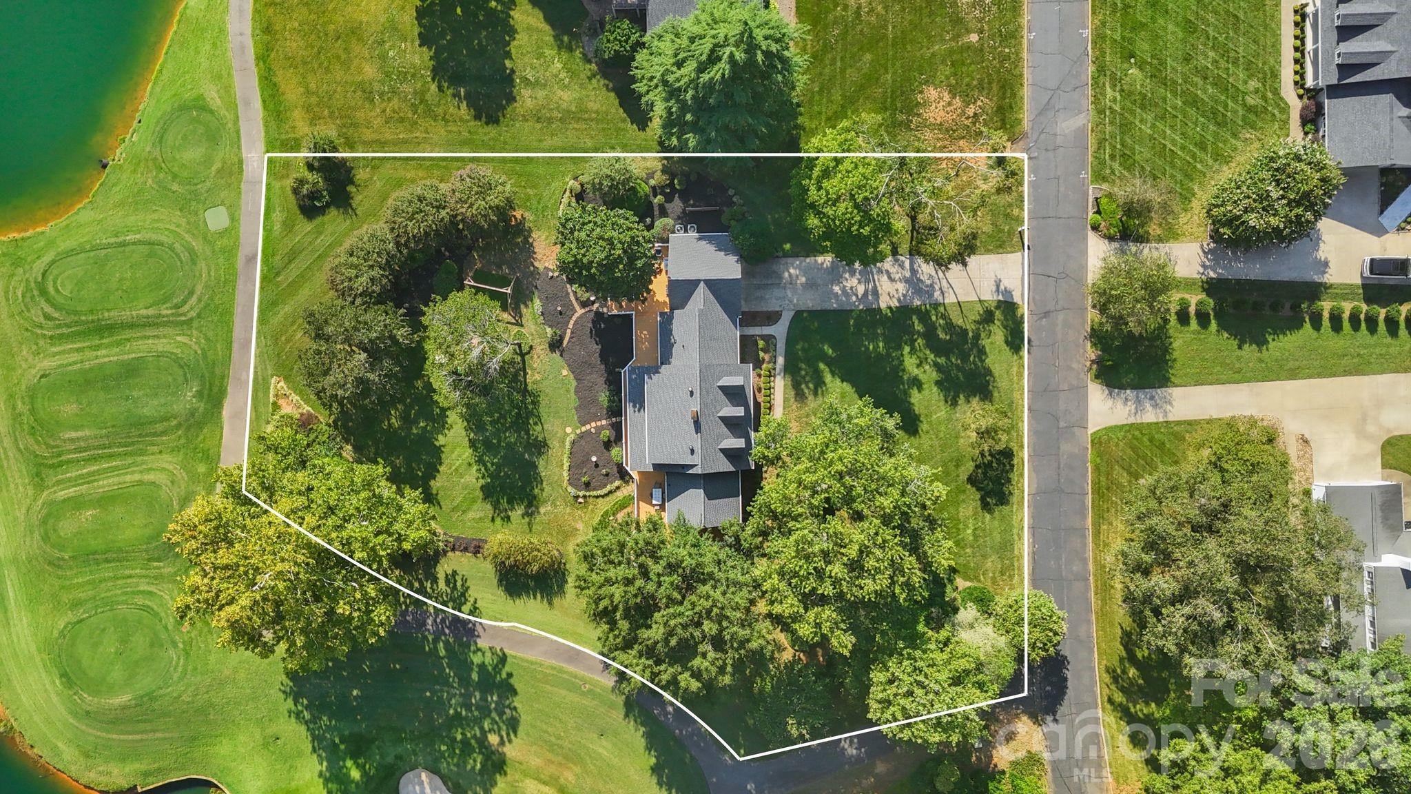 2593 Birdie Lane NE — Conover