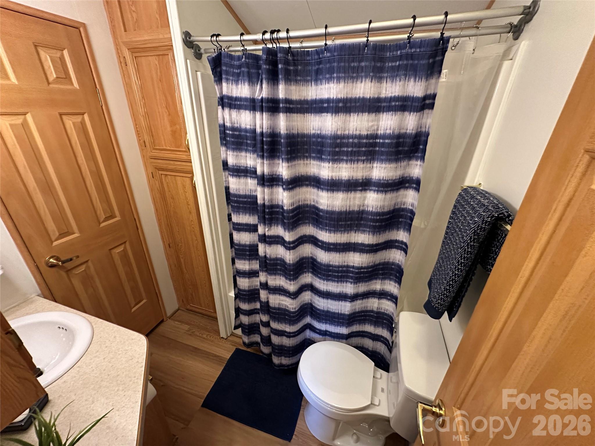 114 Walnut Circle — New London