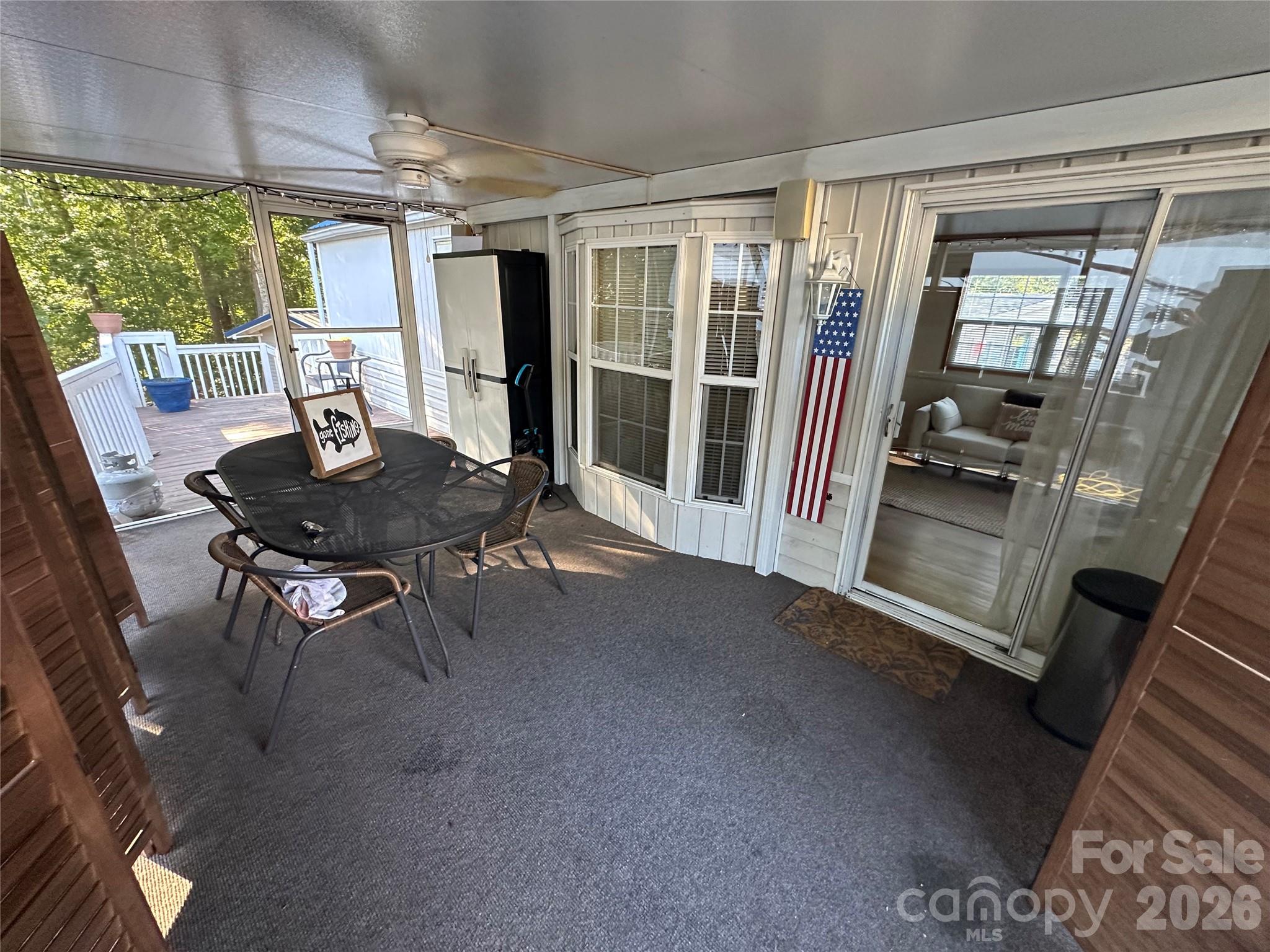 114 Walnut Circle — New London