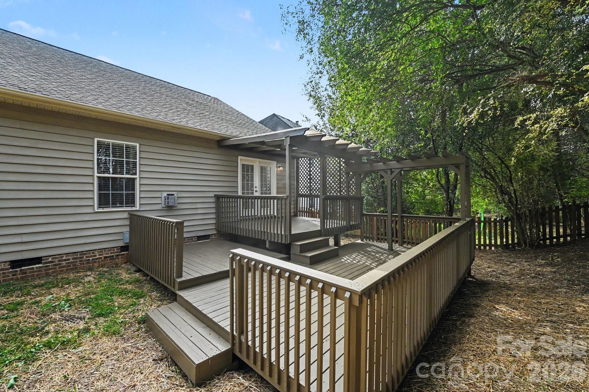 400 Amersham Lane — Waxhaw