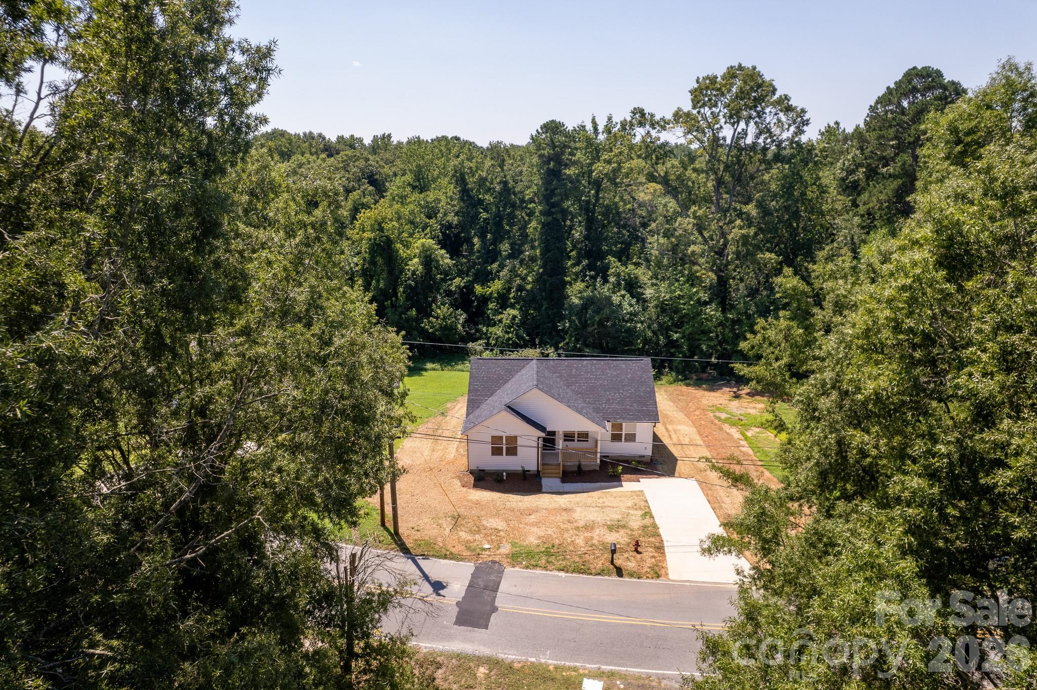 409 Queens Road — Gastonia