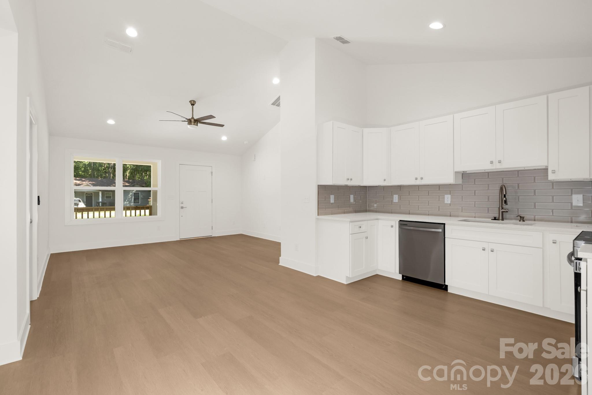409 Queens Road — Gastonia