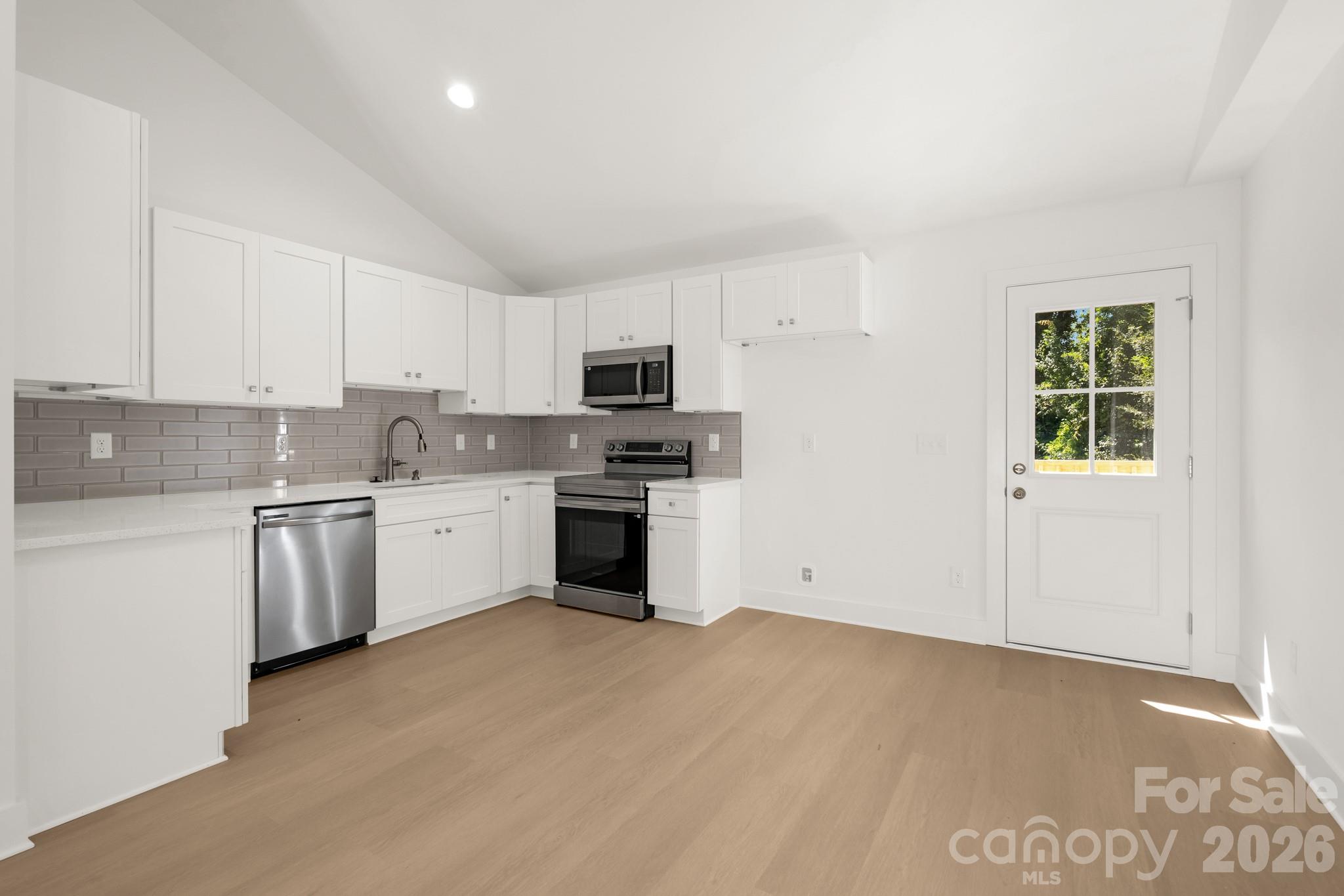 409 Queens Road — Gastonia