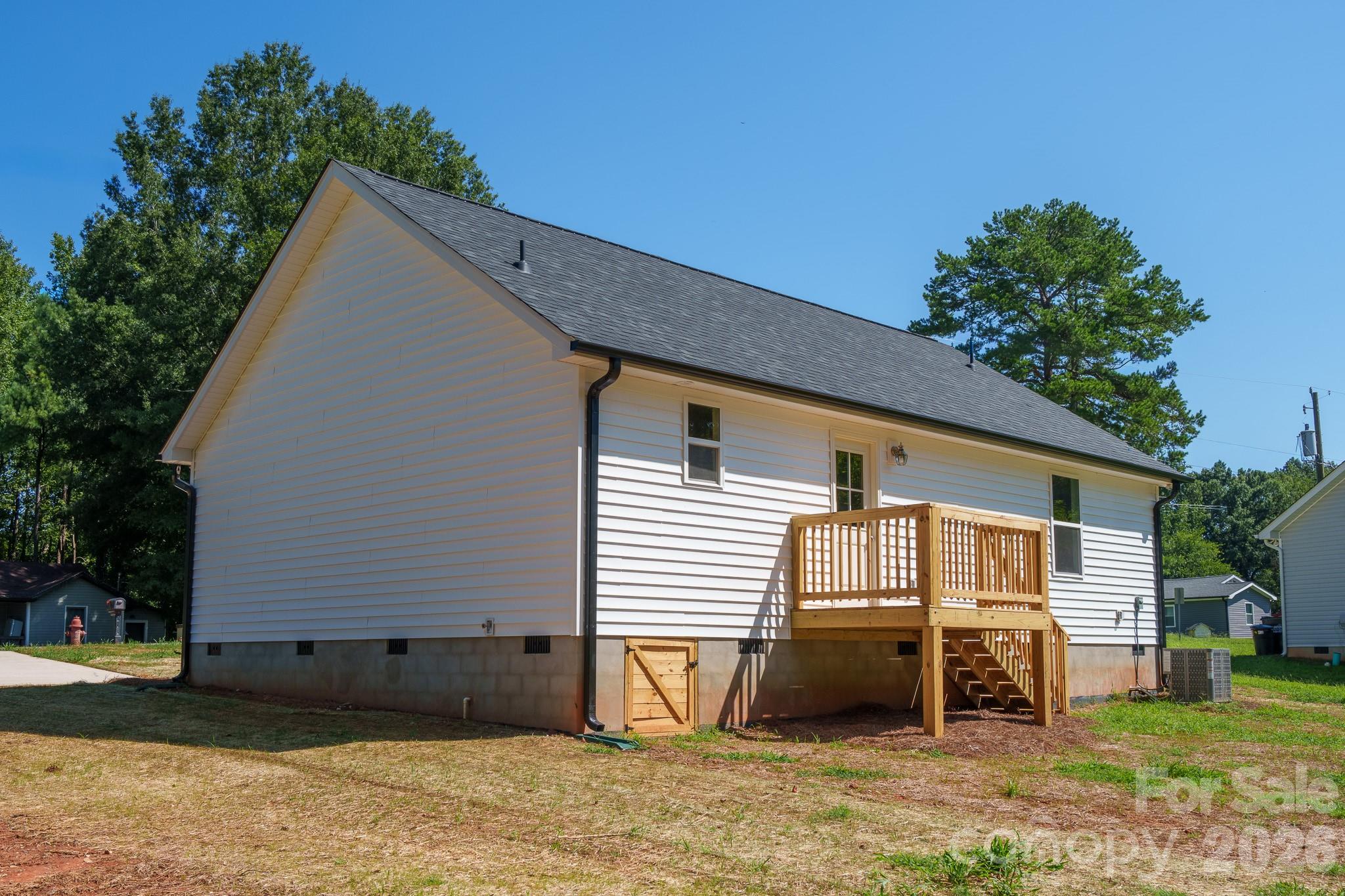 409 Queens Road — Gastonia