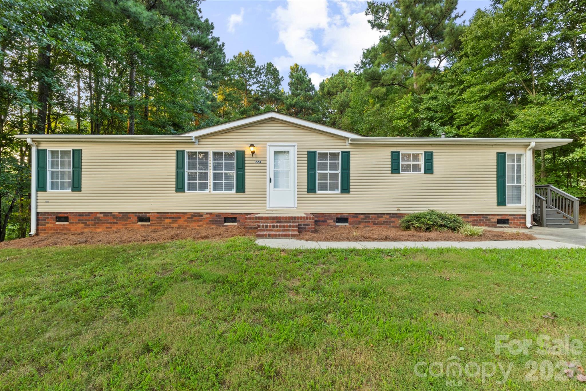 223 Ridge Creek Drive — Troutman