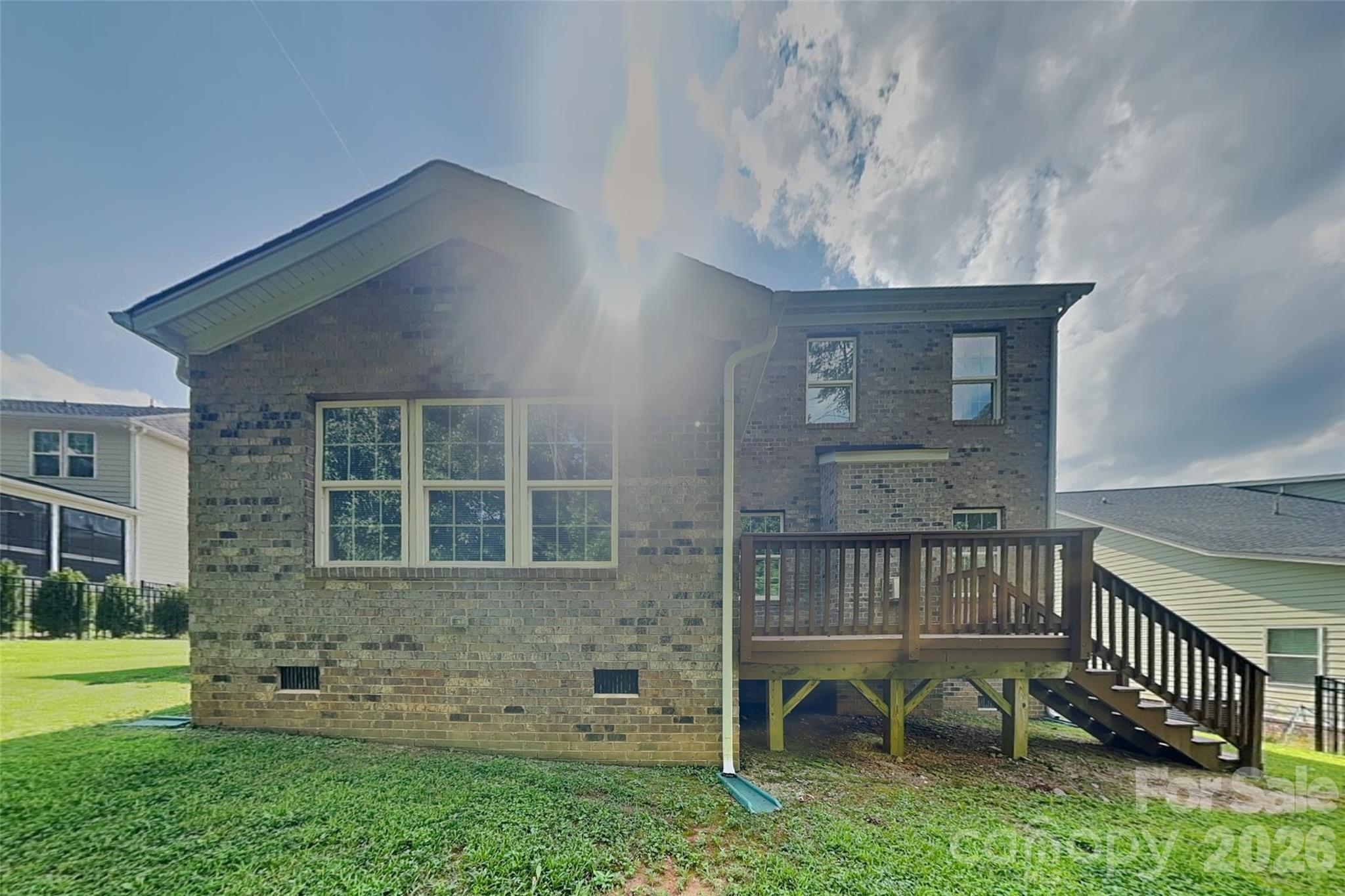 8133 Early Bird Way — Mint Hill