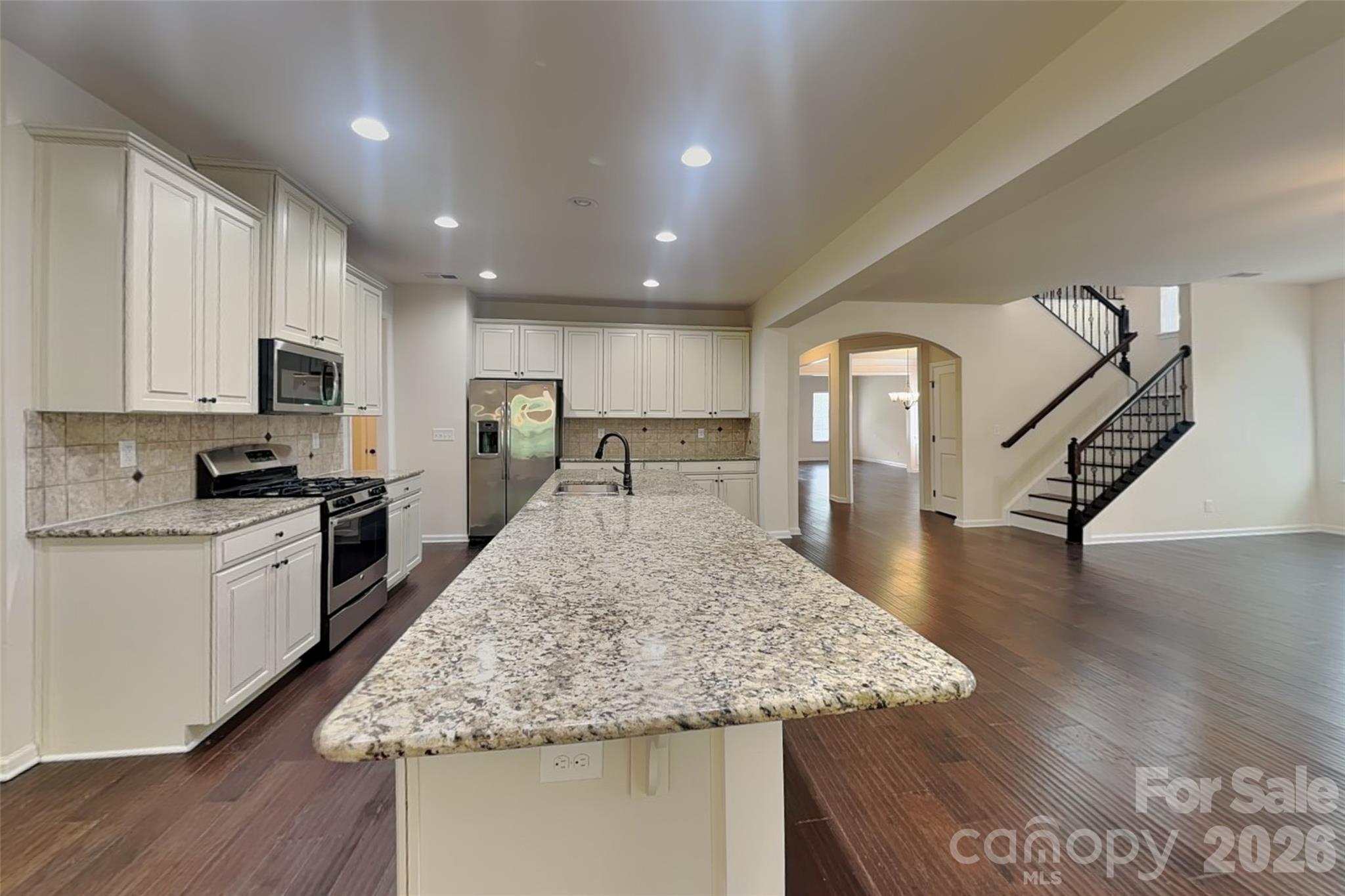 8133 Early Bird Way — Mint Hill
