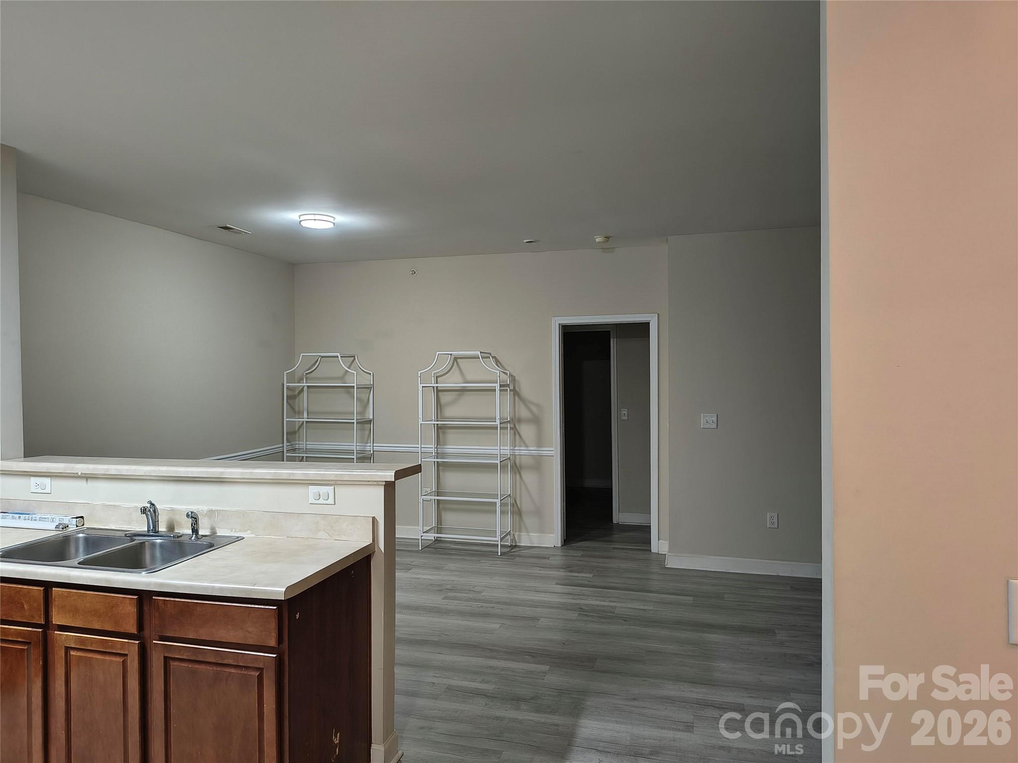 10518 Hill Point Court #10518 — Charlotte