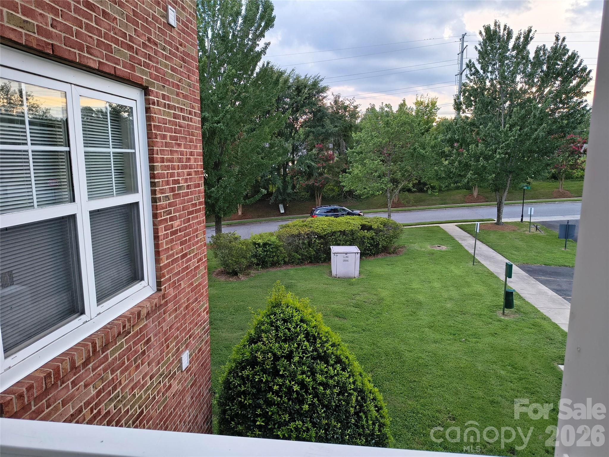 10518 Hill Point Court #10518 — Charlotte
