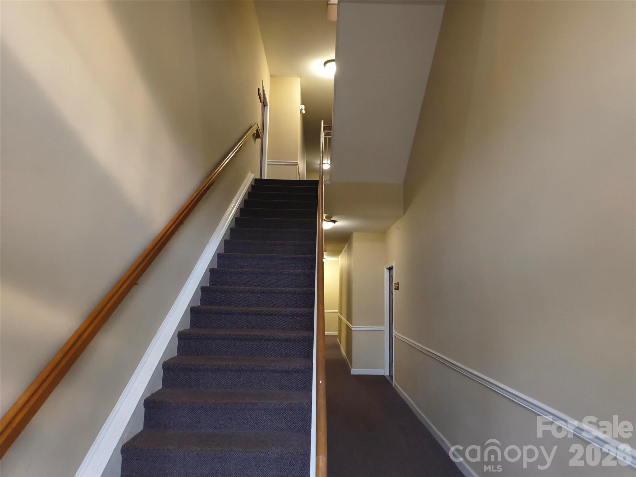 10518 Hill Point Court #10518 — Charlotte