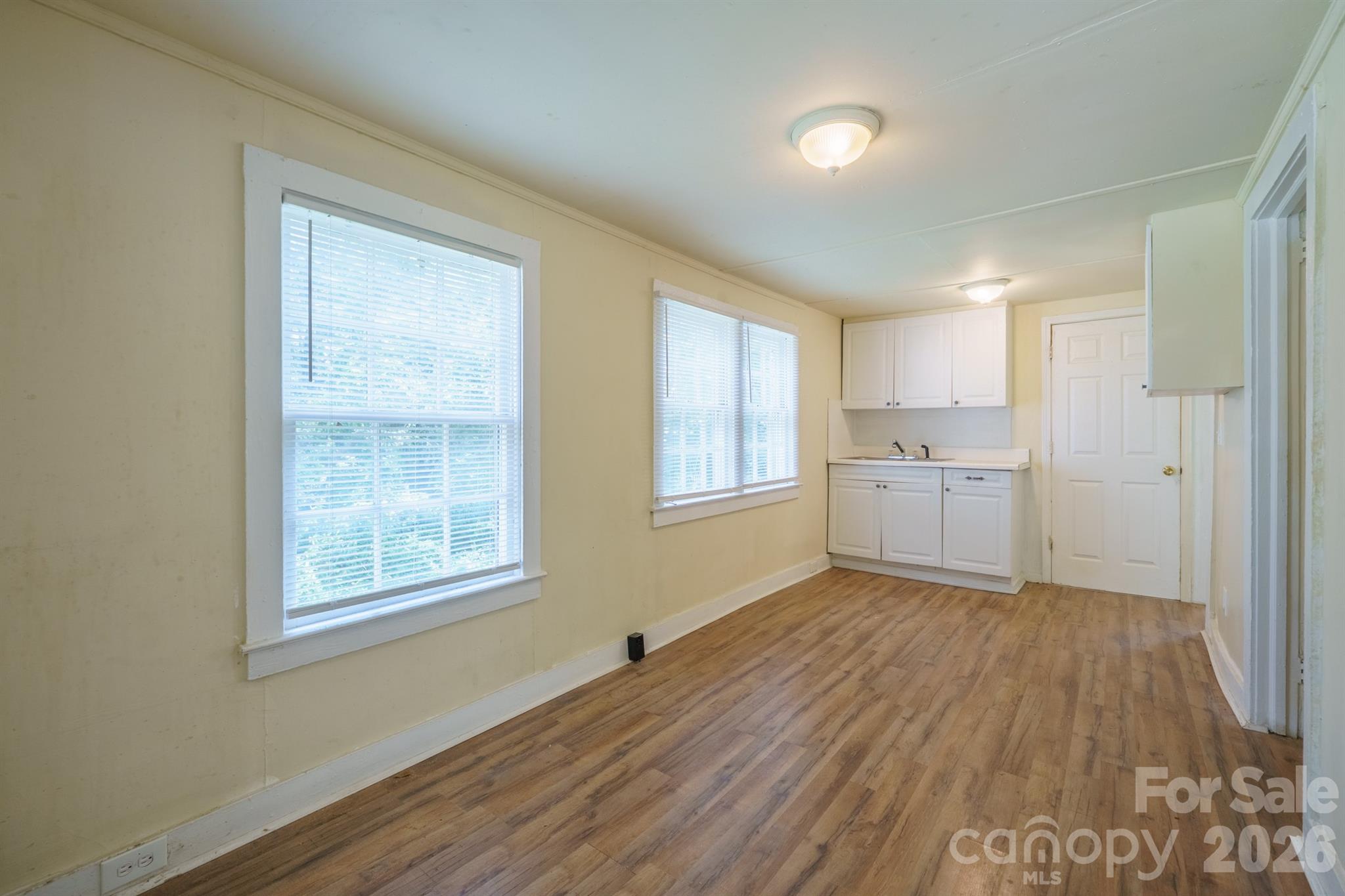 1028 East Drive — Gastonia