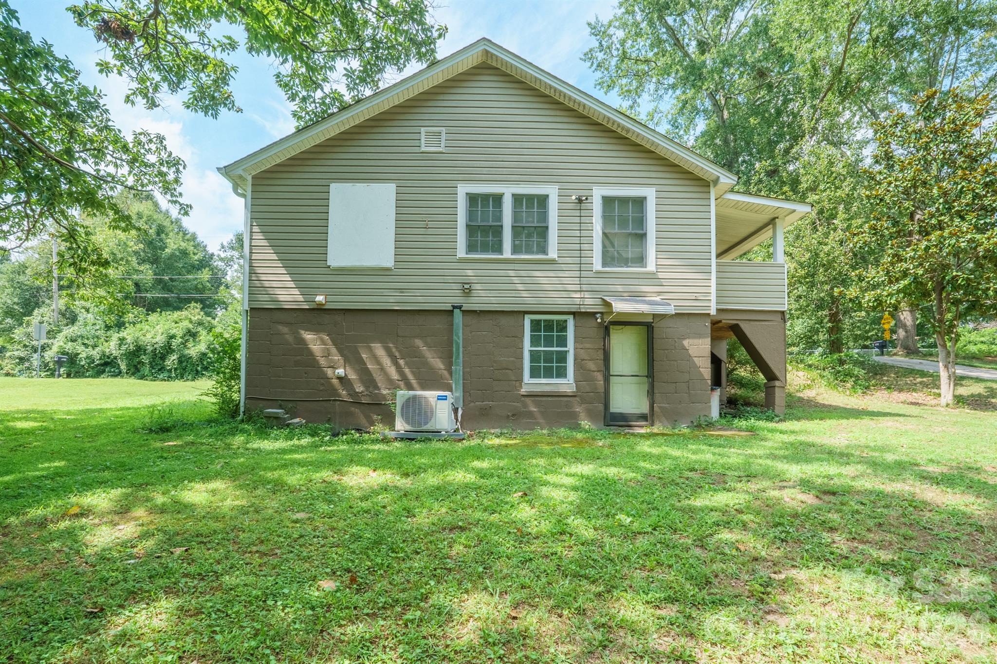 1028 East Drive — Gastonia
