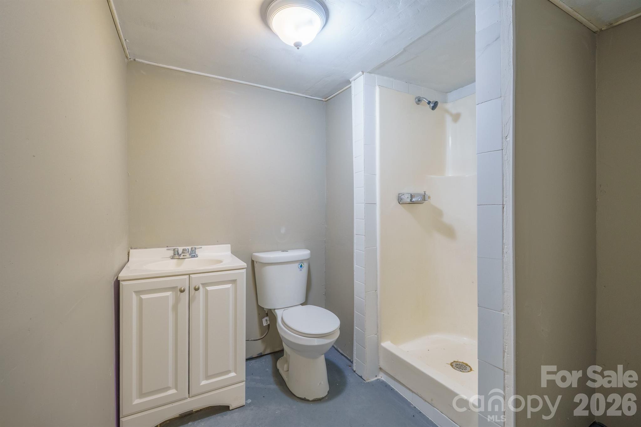 1028 East Drive — Gastonia