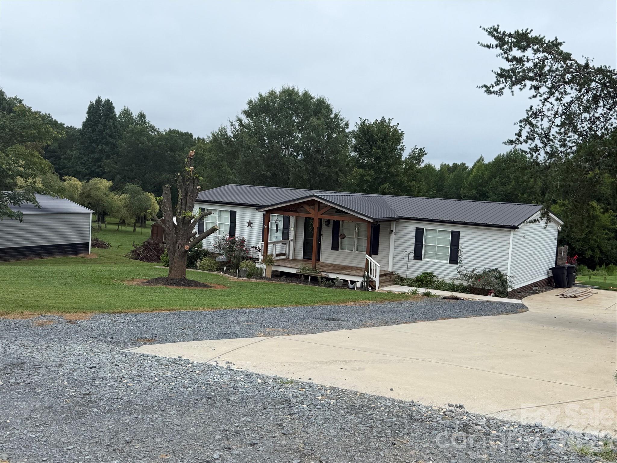 26434 Wayne Drive — Albemarle