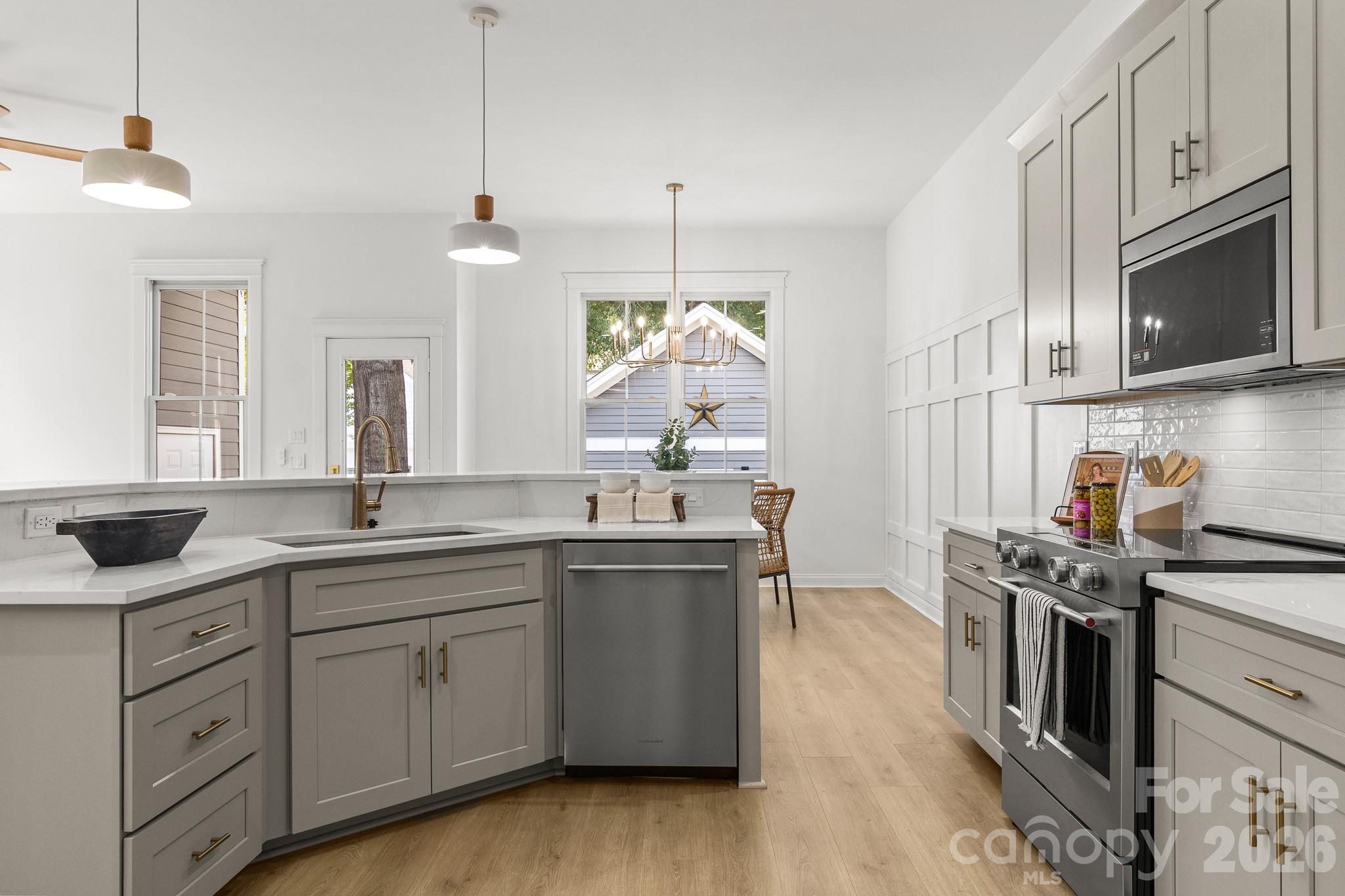 361 Elis Way — Fort Mill