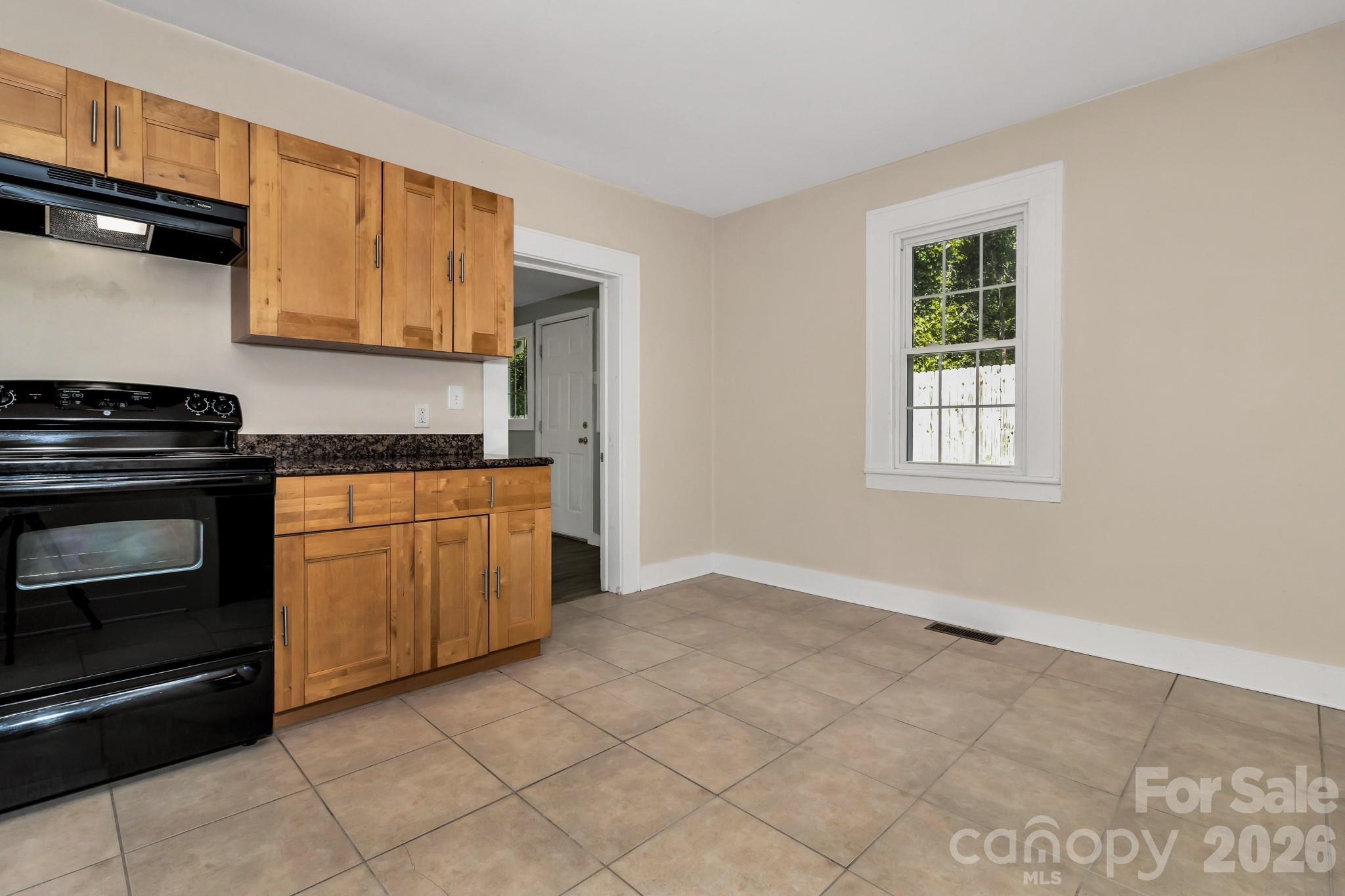 88 Brooklyn Road — Asheville