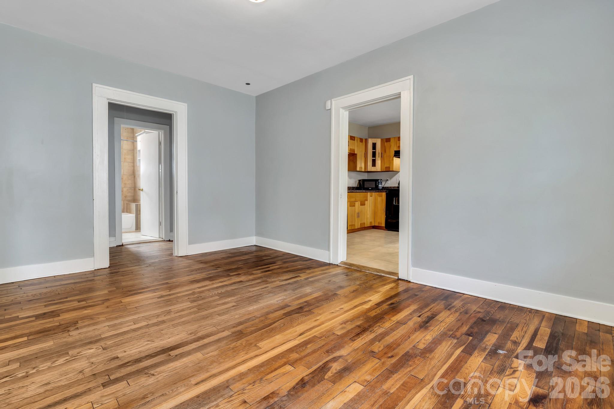 88 Brooklyn Road — Asheville