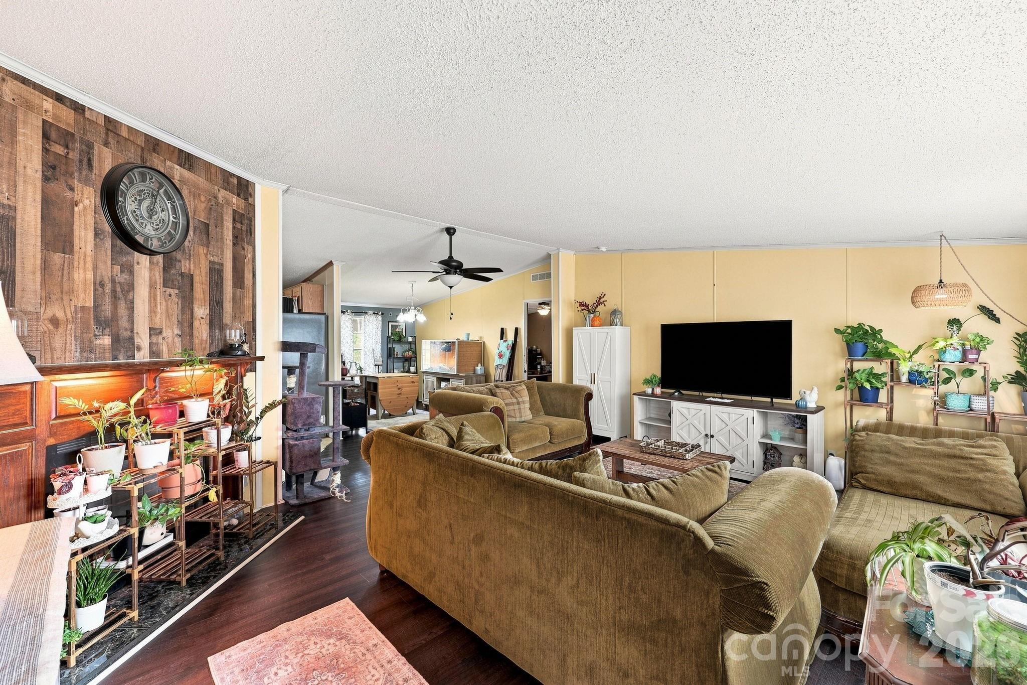 2607 Forsythe Lane — Concord