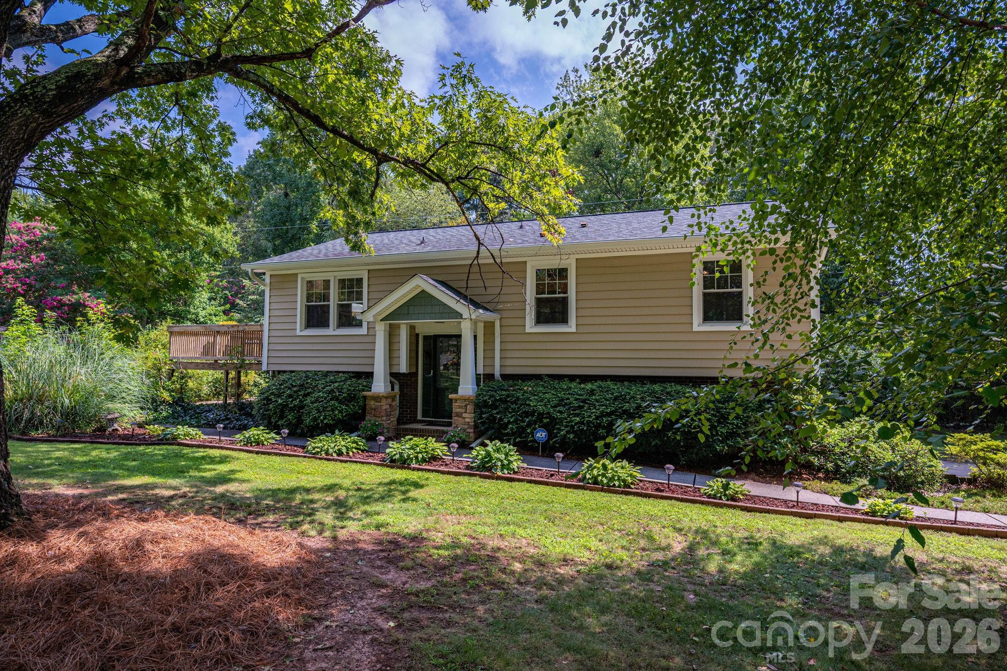 3448 Anderson Mountain Road — Maiden