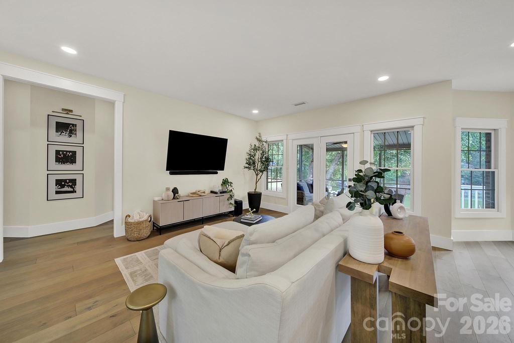 388 Ponderosa Circle — Mooresville