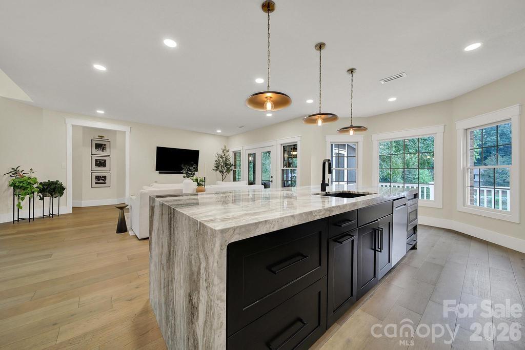 388 Ponderosa Circle — Mooresville